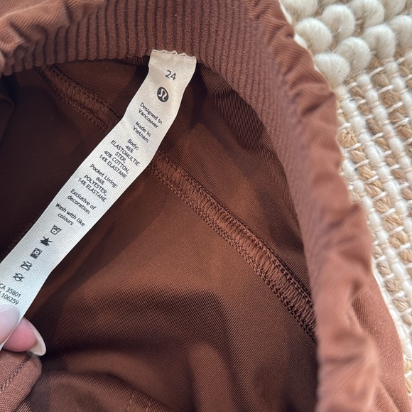 Lululemon java joggers - Picture 4 of 5